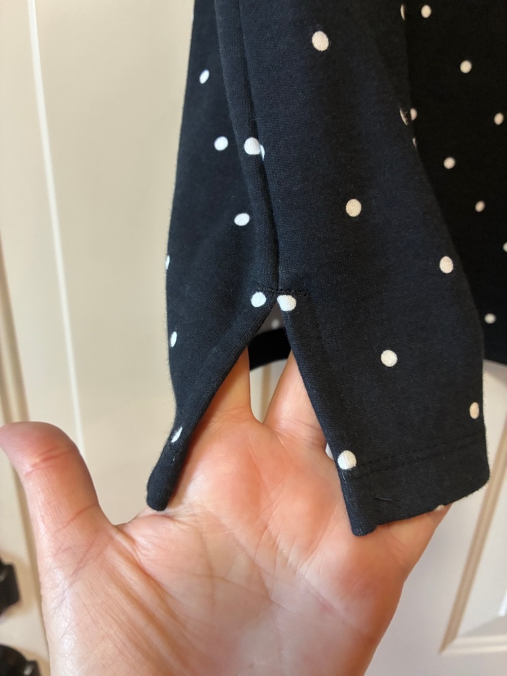 Size 0X (14/16W) Karen Scott Black and White Dot & Pink Floral Top - Picture 9 of 12